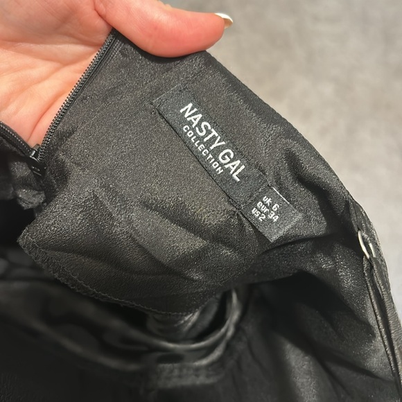 Satin cheetah print black midi dress - Picture 5 of 5